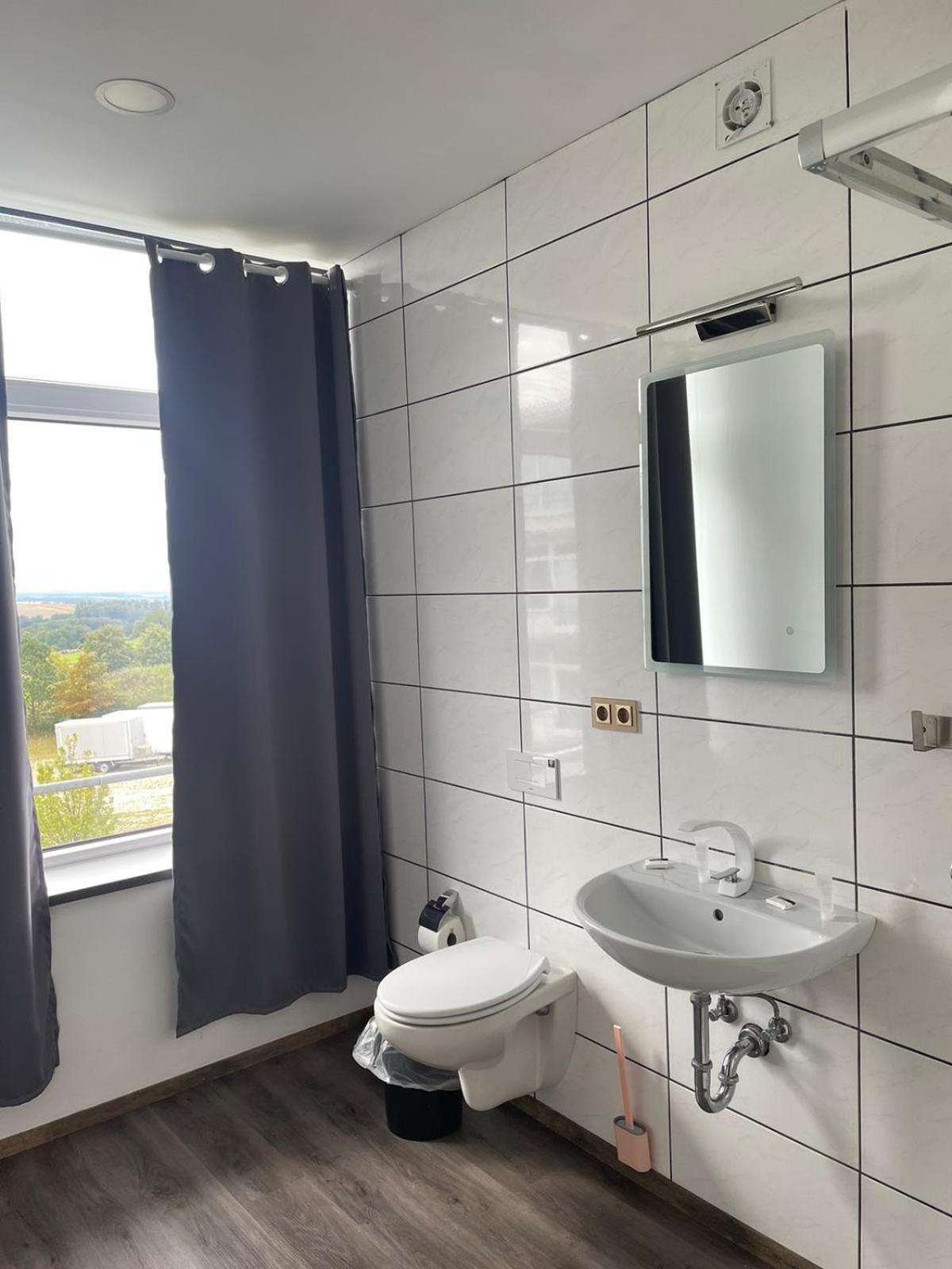 Eventhaus Aparthotel Panzweiler Eksteriør bilde