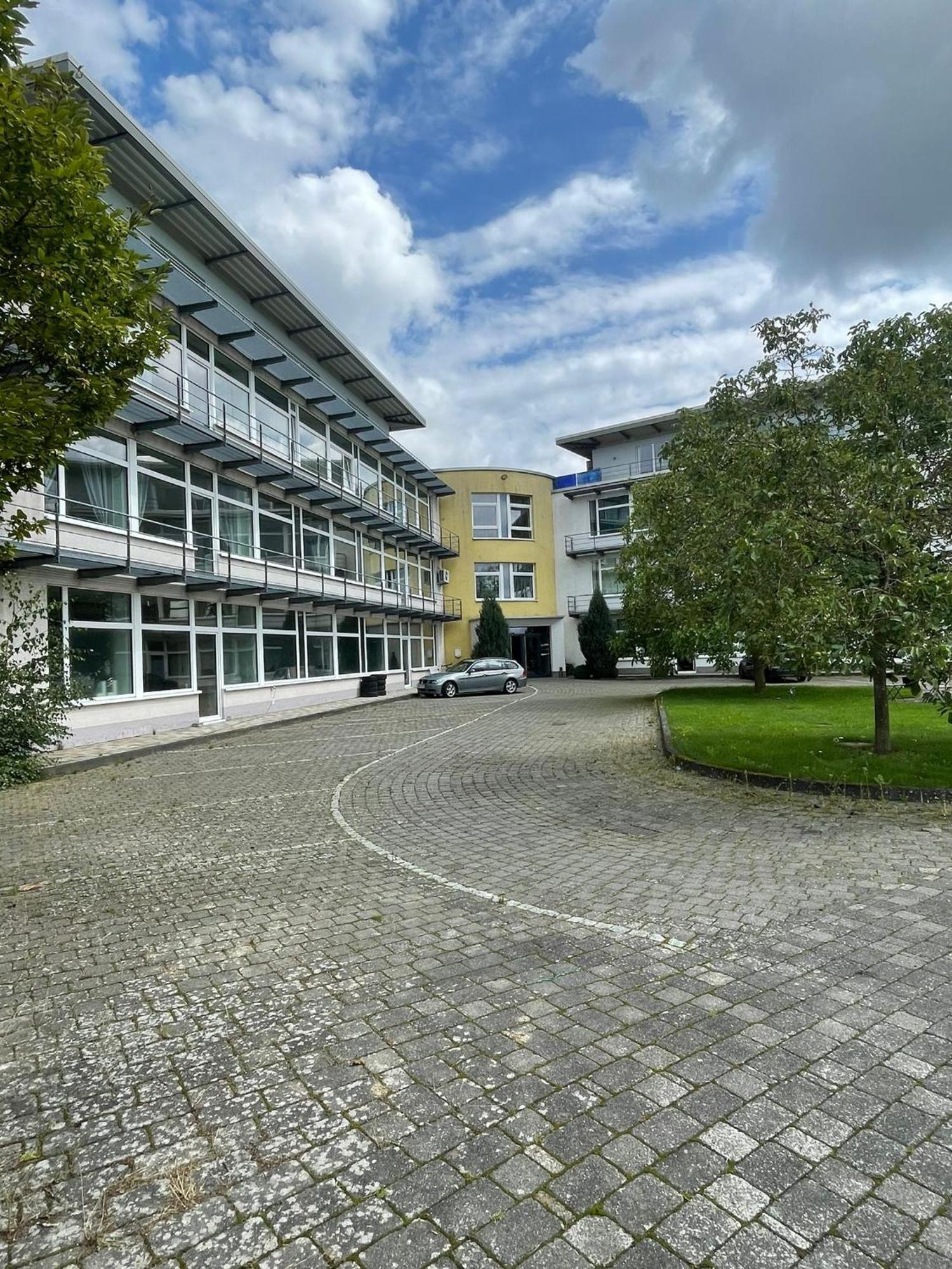 Eventhaus Aparthotel Panzweiler Eksteriør bilde