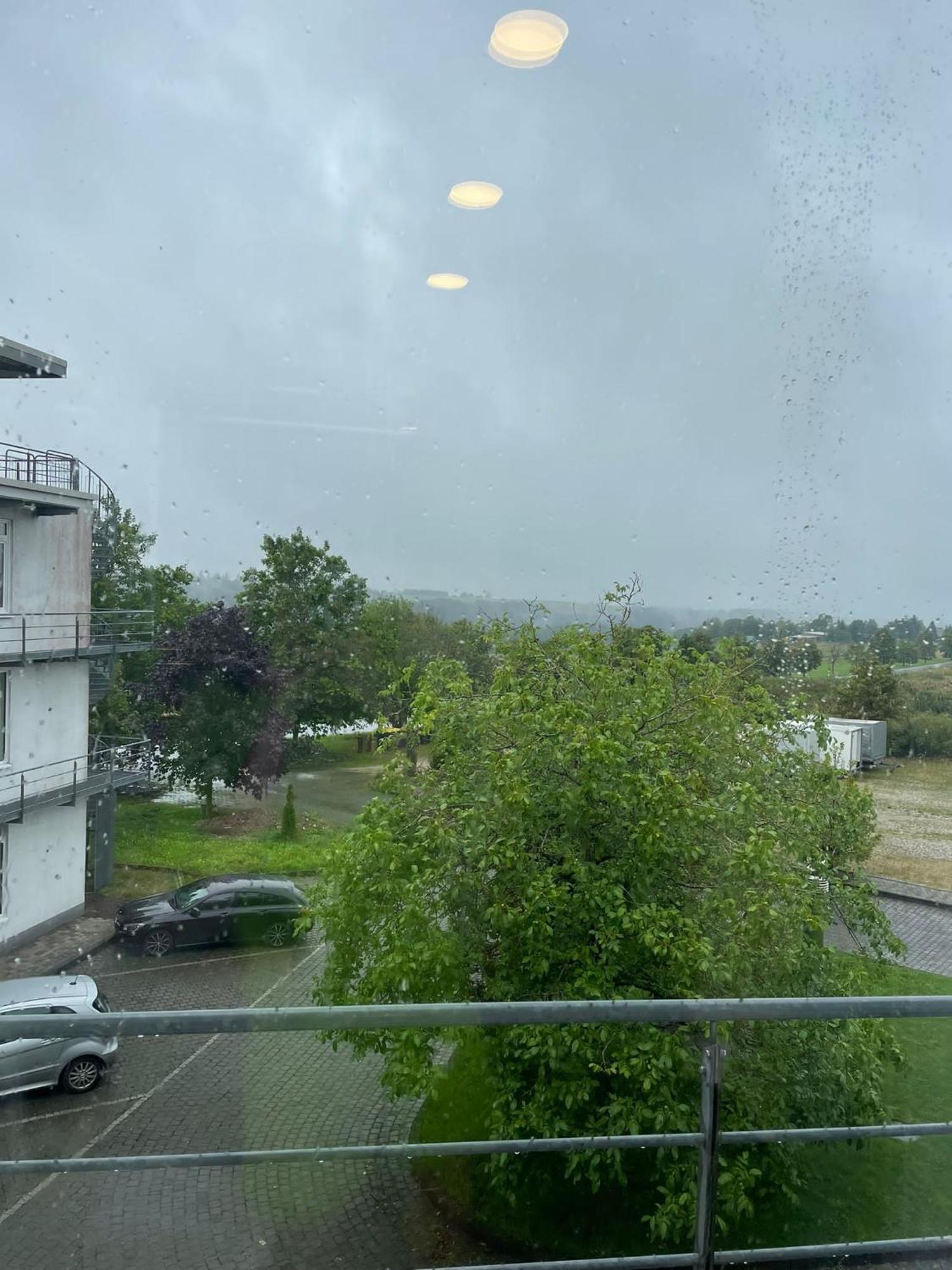 Eventhaus Aparthotel Panzweiler Eksteriør bilde