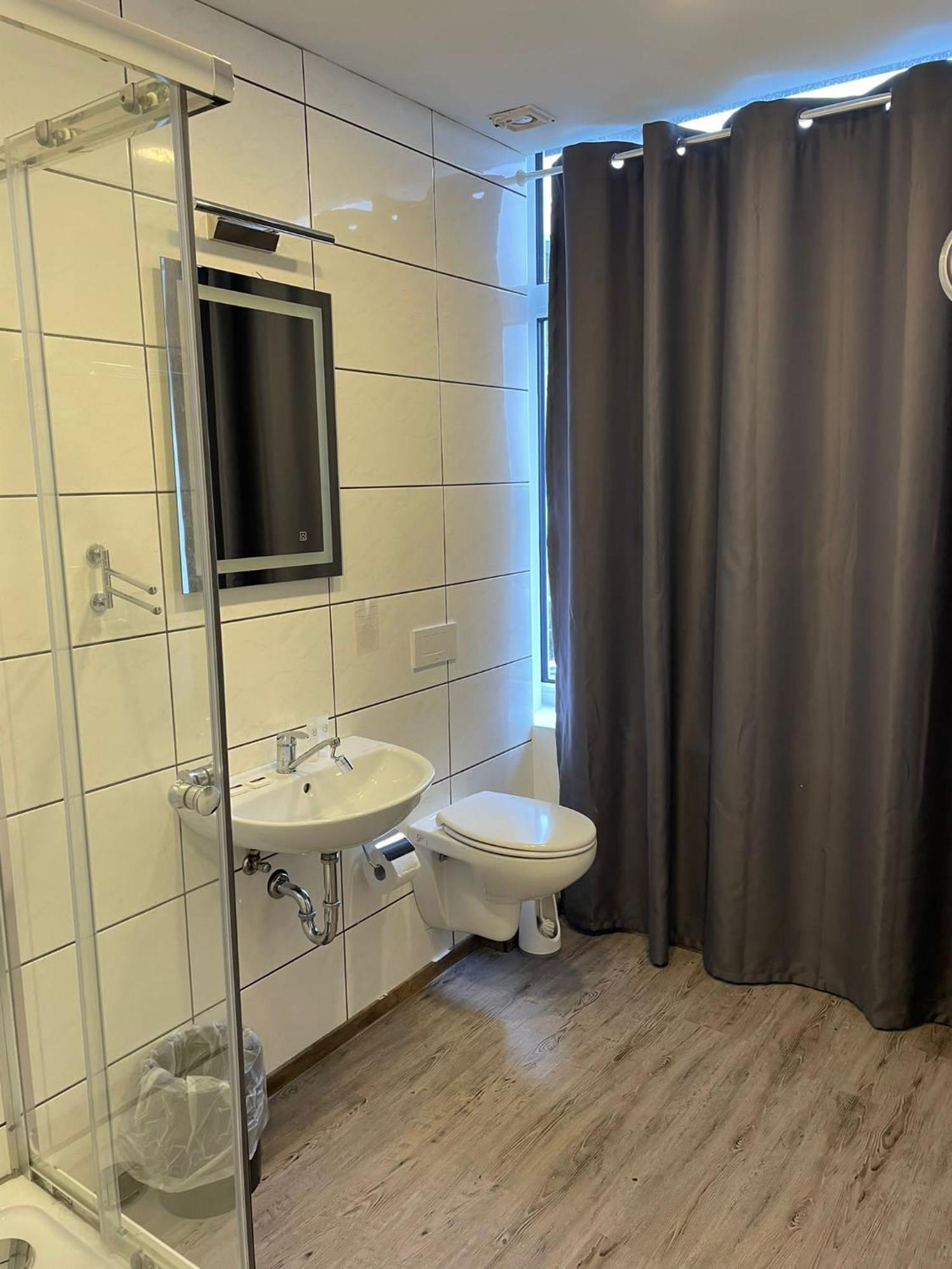 Eventhaus Aparthotel Panzweiler Eksteriør bilde