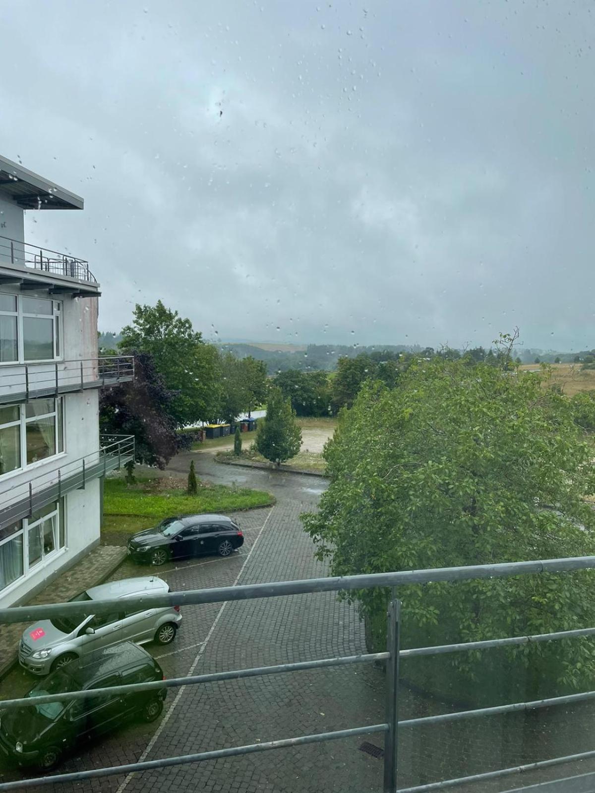 Eventhaus Aparthotel Panzweiler Eksteriør bilde